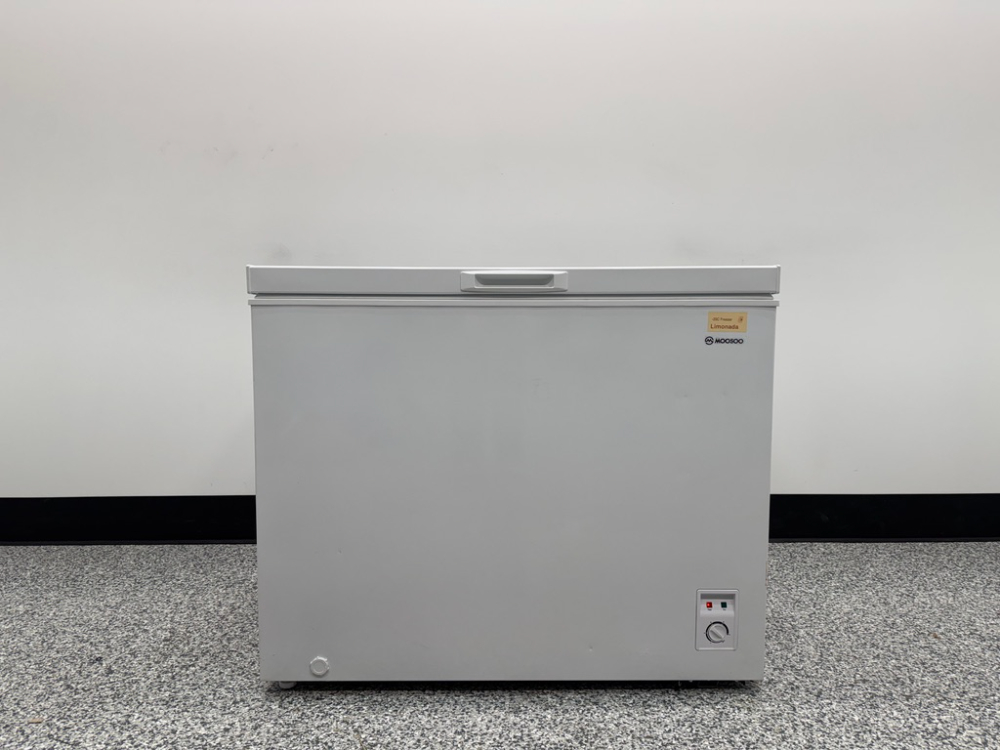 Image of Moosco Chest Freezer